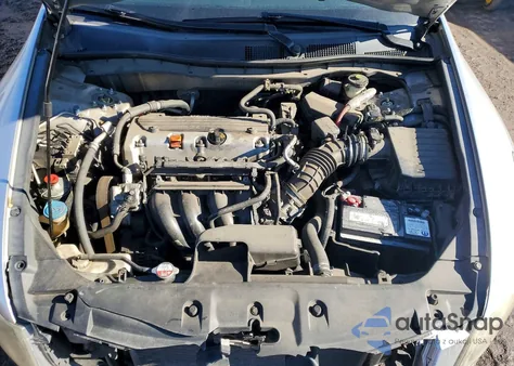 2011 Honda Accord Lxp from USA, damaged, VIN 1HGCP2F40BA122306